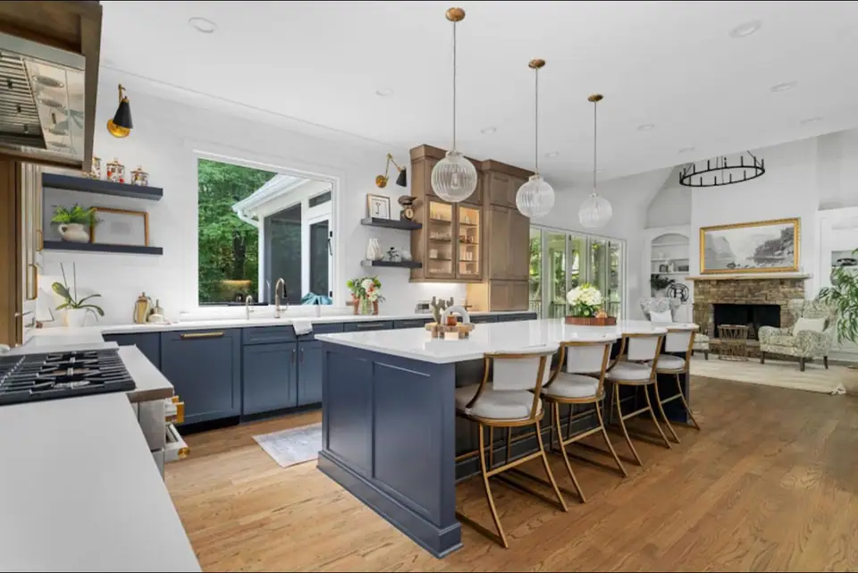 Clean kitchen display area in a commercial showroom