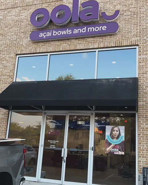 Oola açaí bowls storefront after final clean