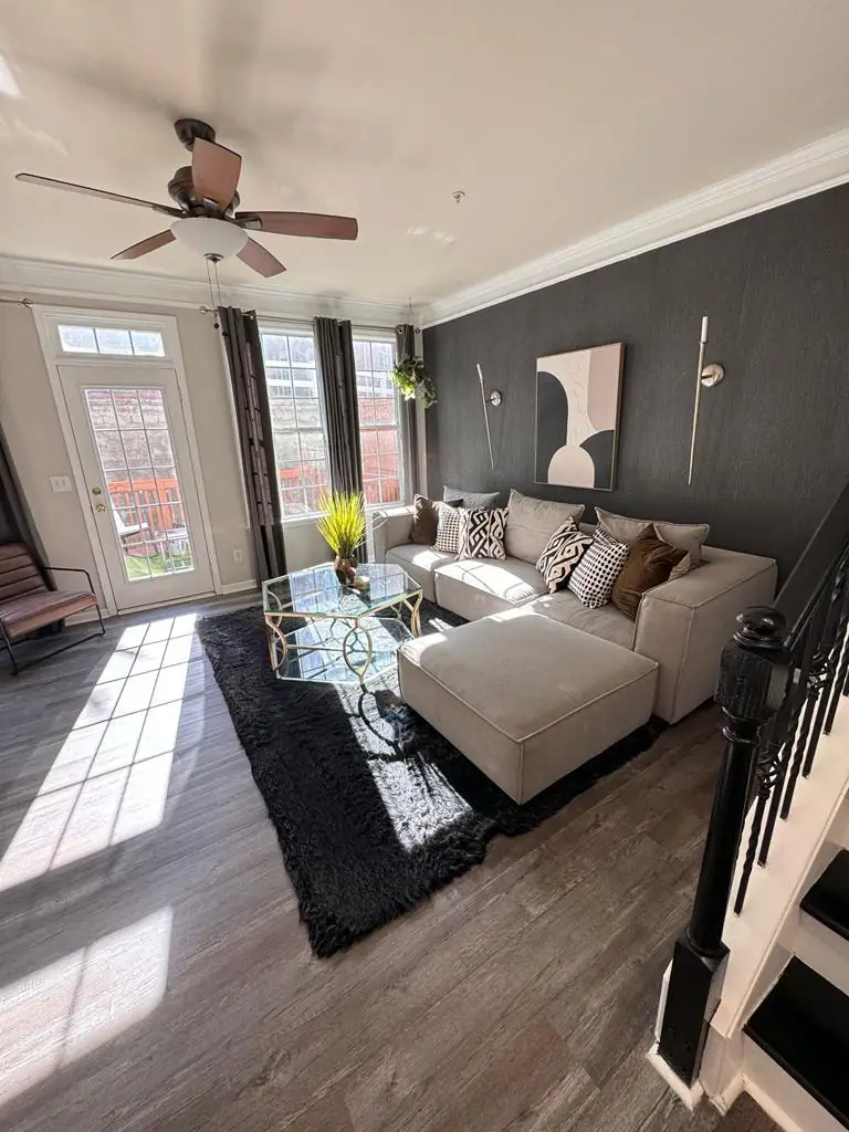 Home interior after a residential cleaning – photo 34